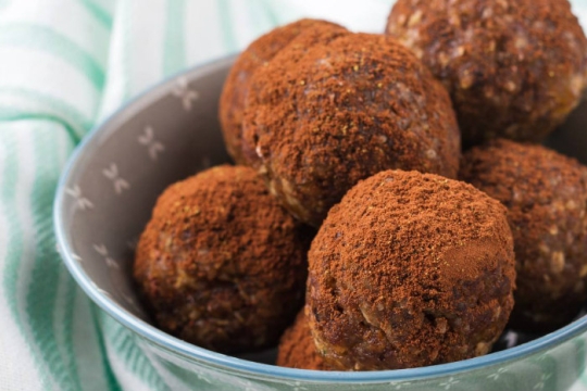 Round balls of Panamanian Jalek